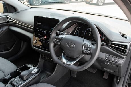 Hyundai IONIQ PREMIUM