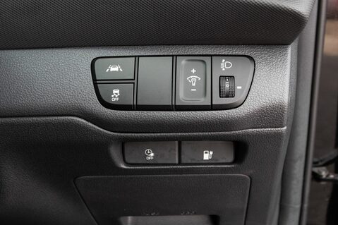 Hyundai IONIQ PREMIUM 17
