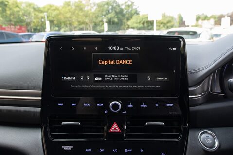 Hyundai IONIQ PREMIUM 26