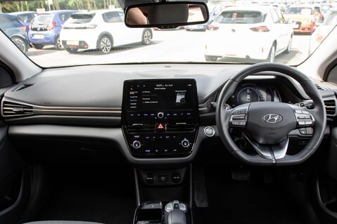 Hyundai IONIQ PREMIUM 3
