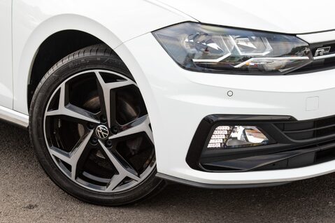 Volkswagen Polo R-LINE TSI 11