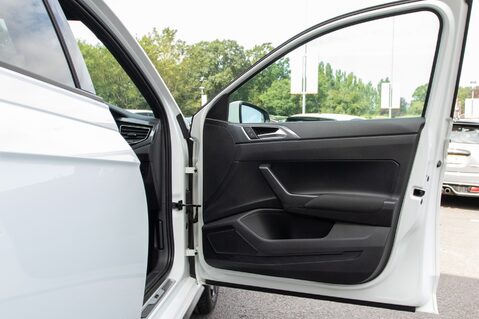 Volkswagen Polo R-LINE TSI 14