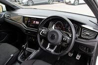 Volkswagen Polo R-LINE TSI 4