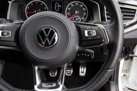 Volkswagen Polo R-LINE TSI 20