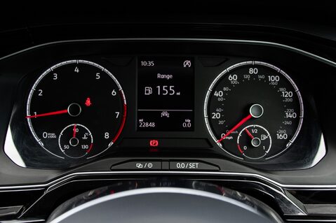 Volkswagen Polo R-LINE TSI 15