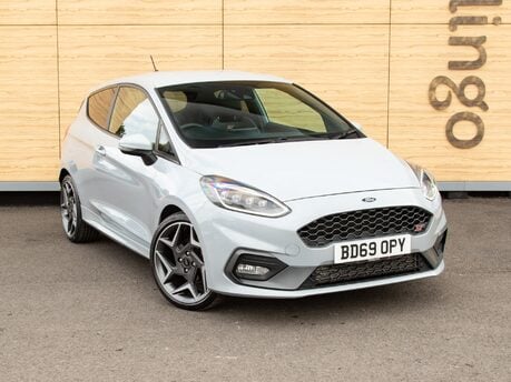 Ford Fiesta ST-3