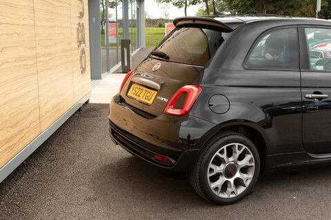 Fiat 500 SPORT MHEV 8