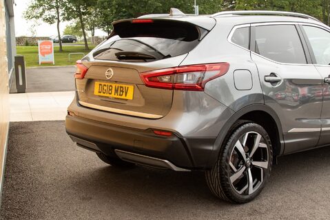 Nissan Qashqai TEKNA DIG-T XTRONIC 8