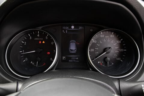 Nissan Qashqai TEKNA DIG-T XTRONIC 16
