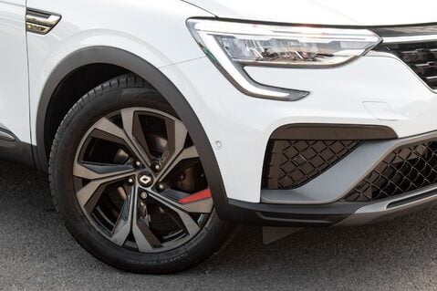 Renault Arkana RS LINE TCE EDC MHEV 11