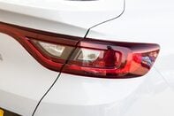 Renault Arkana RS LINE TCE EDC MHEV 9