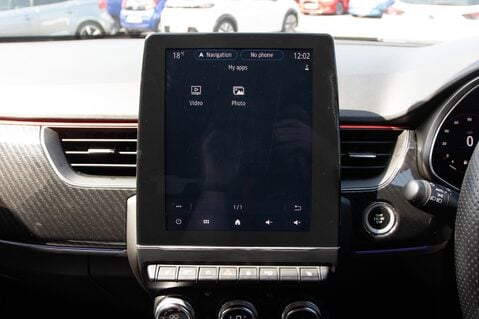 Renault Arkana RS LINE TCE EDC MHEV 26