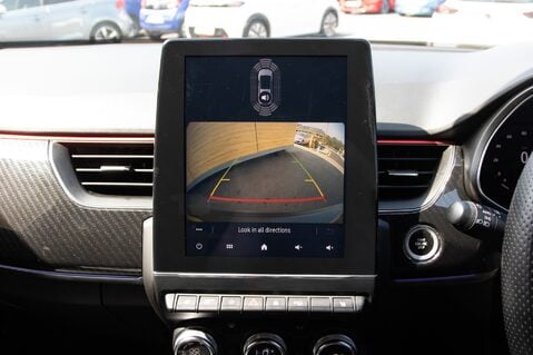 Renault Arkana RS LINE TCE EDC MHEV 28