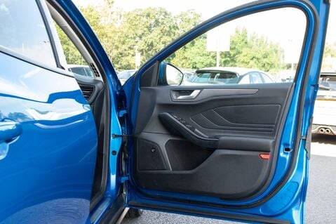 Ford Focus TITANIUM X ECOBLUE 14