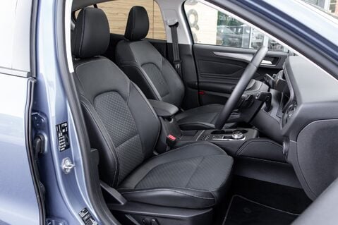 Ford Focus TITANIUM X ECOBLUE 29