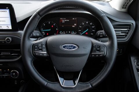 Ford Focus TITANIUM X ECOBLUE 21