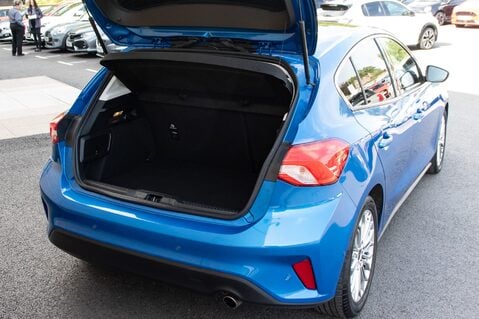 Ford Focus TITANIUM X ECOBLUE 34