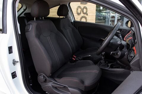 Vauxhall Corsa GRIFFIN 27