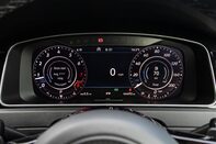 Volkswagen Golf R TSI 4MOTION DSG 15