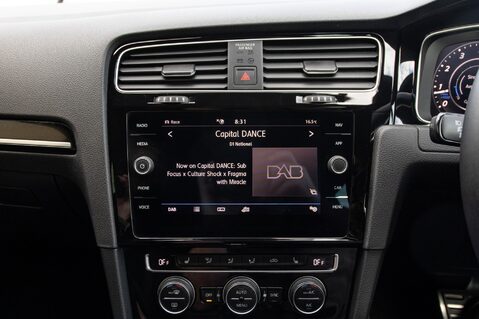 Volkswagen Golf R TSI 4MOTION DSG 22