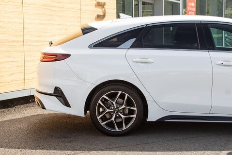 Kia Pro Ceed GT-LINE ISG 7