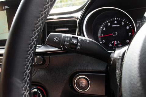 Kia Pro Ceed GT-LINE ISG 17