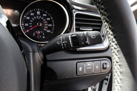 Kia Pro Ceed GT-LINE ISG 18