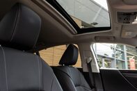 Lexus Es 300H 31