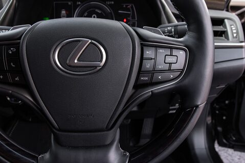 Lexus Es 300H 20