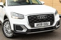 Audi Q2 TFSI SE 10