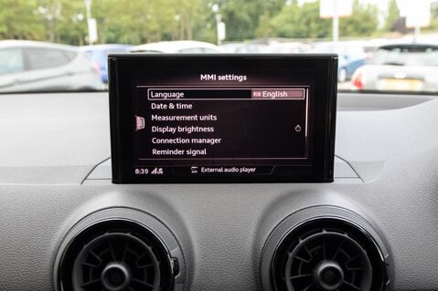 Audi Q2 TFSI SE 29