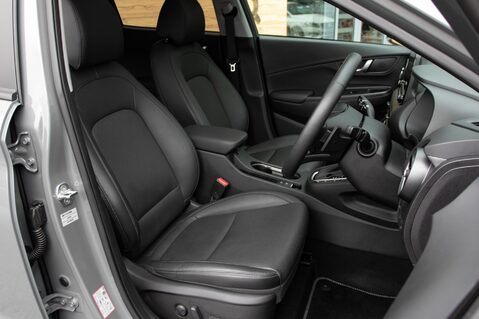 Hyundai KONA GDI ULTIMATE 33