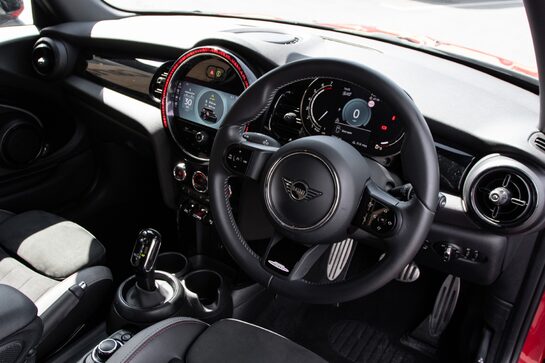 Mini Hatch COOPER SPORT