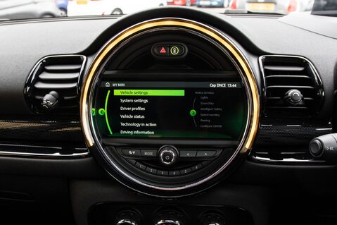 Mini Clubman COOPER 24