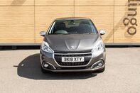 Peugeot 208 PURETECH ALLURE PREMIUM 5