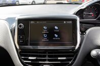 Peugeot 208 PURETECH ALLURE PREMIUM 29