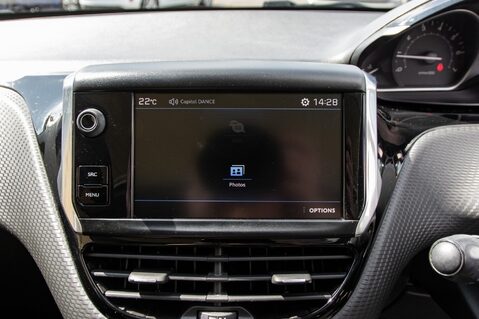 Peugeot 208 PURETECH ALLURE PREMIUM 26