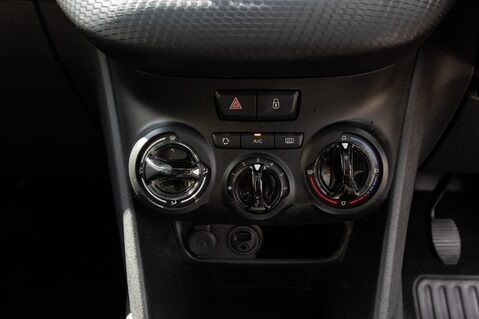 Peugeot 208 PURETECH ALLURE PREMIUM 35