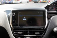 Peugeot 208 PURETECH ALLURE PREMIUM 22