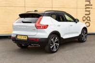 Volvo XC40 D3 R-DESIGN PRO 2