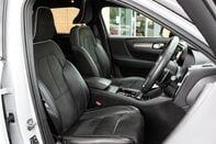Volvo XC40 D3 R-DESIGN PRO 29