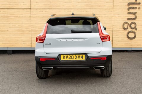 Volvo XC40 D3 R-DESIGN PRO 6