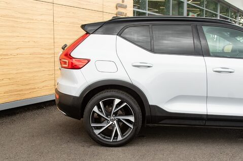 Volvo XC40 D3 R-DESIGN PRO 7
