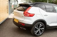 Volvo XC40 D3 R-DESIGN PRO 8