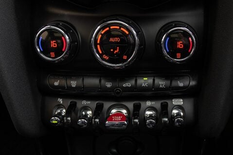 Mini Hatch COOPER EXCLUSIVE 34
