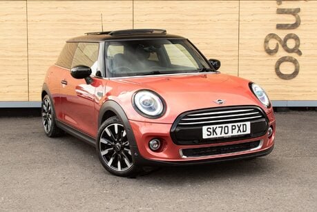 Mini Hatch COOPER EXCLUSIVE