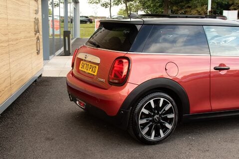 Mini Hatch COOPER EXCLUSIVE 8