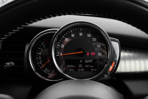 Mini Hatch COOPER EXCLUSIVE 15