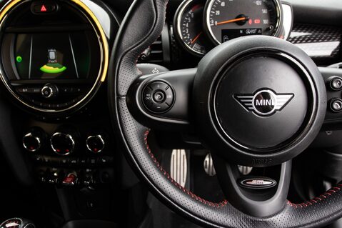 Mini Hatch COOPER S SPORT 19