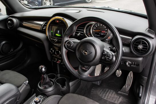 Mini Hatch COOPER S SPORT